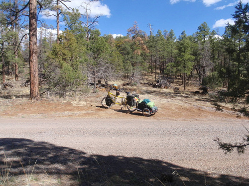 Taking a little break (gravel again).